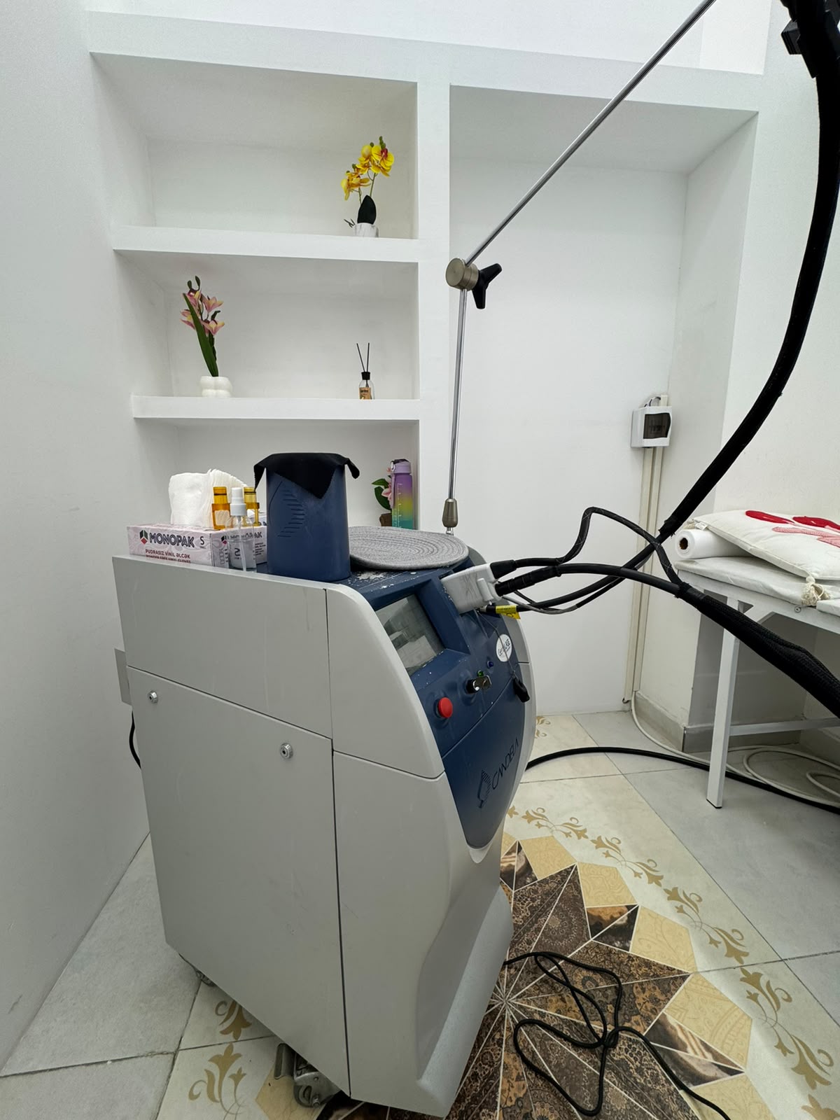 Sara Beauty lazer avadanlığı