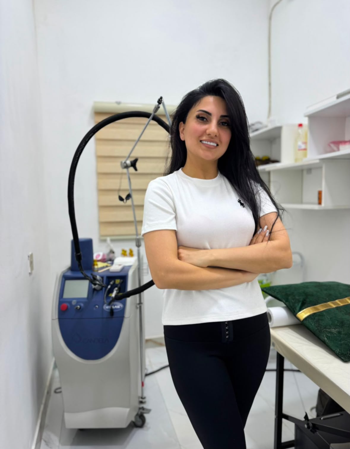 Sara Beauty lazer mütəxəssisi